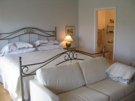 Inn Tulloch & Gifts Inverness